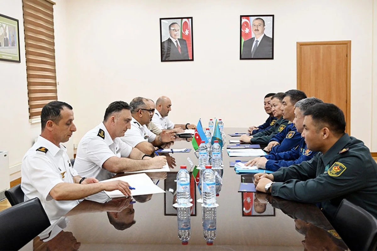 Azərbaycan və Qazaxıstan hərbi nümayəndə heyətləri görüşdü