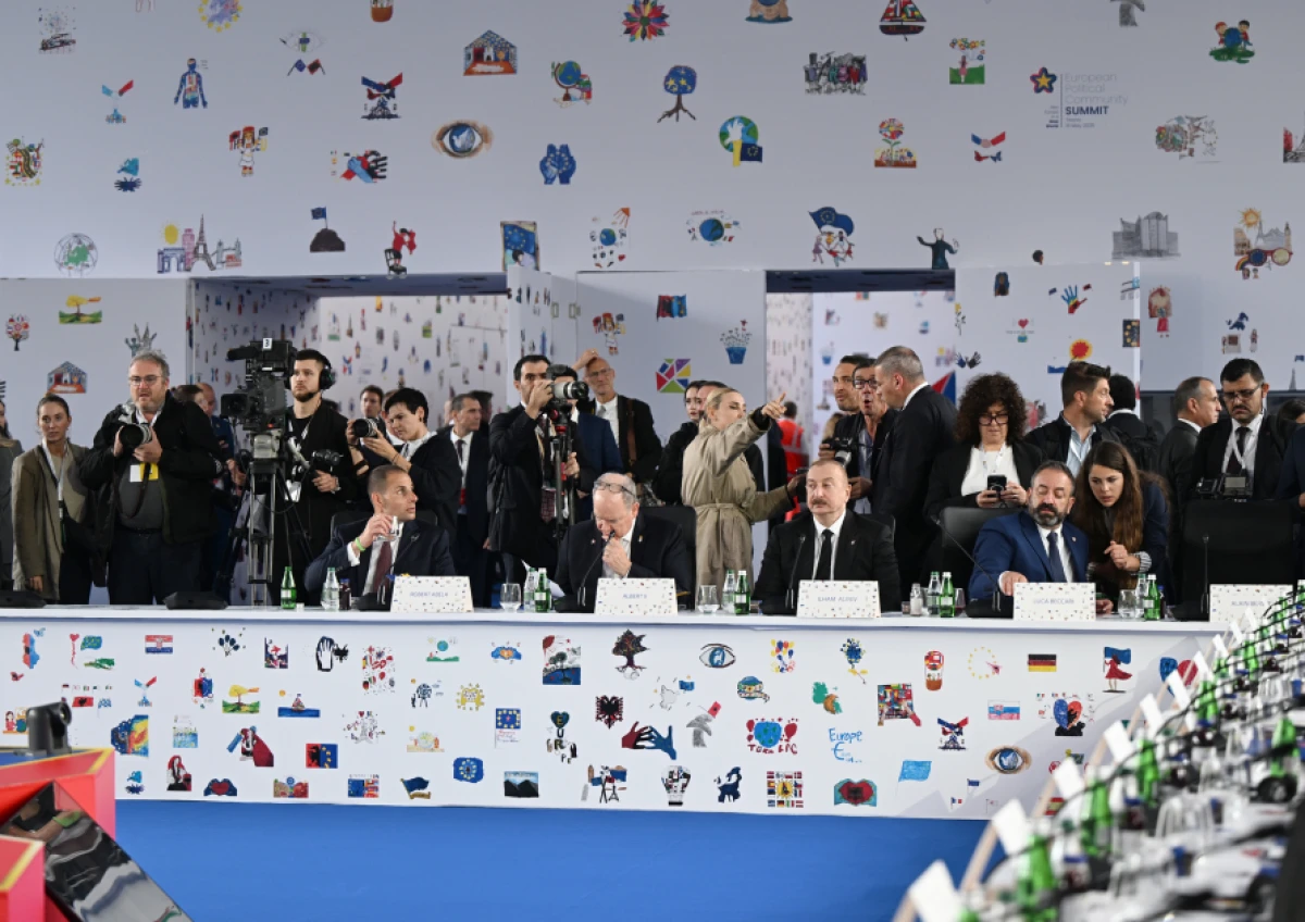 Prezident İlham Əliyev “Avropa Siyasi Birliyi” 6-cı Zirvə toplantısının açılış plenar sessiyasında iştirak etdi - YENİLƏNDİ — 2