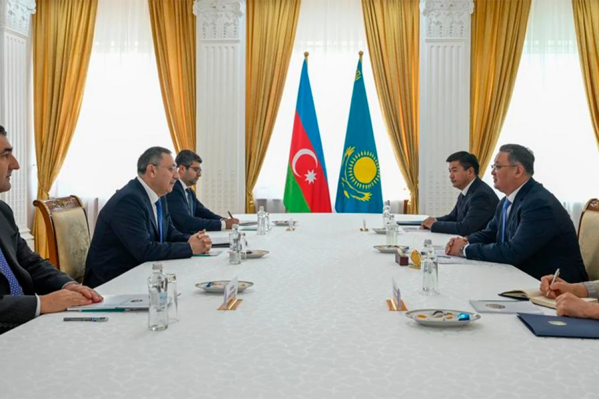 Azərbaycanla Qazaxıstan arasında strateji tərəfdaşlıq müzakirə edildi