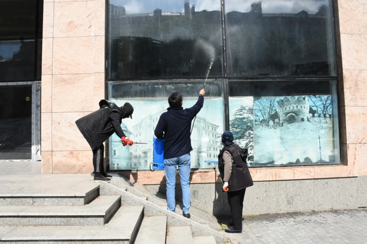 Paytaxtda növbəti genişmiqyaslı təmizlik işləri aparıldı — 3
