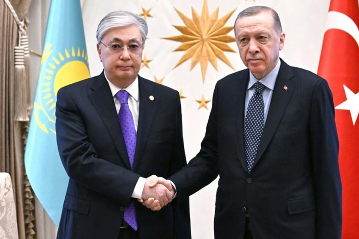 Türkiyə və Qazaxıstan liderləri ikitərəfli məsələləri müzakirə etdilər