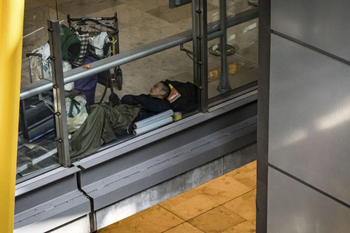 Madrid hava limanında evsizlərin sayı sürətlə artır