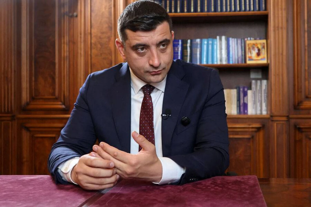 Rumıniyada prezidentliyə namizəd rəqibini ittiham etdi