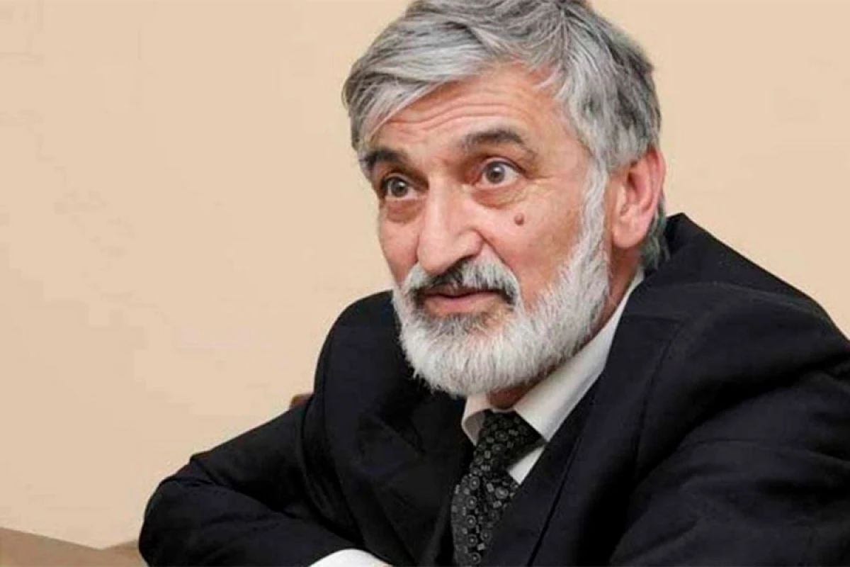 “Siz kimsiniz ki, fəxri adların alınmasını müzakirə edirsiniz?” – Xalq artisti QƏZƏBLƏNDİ