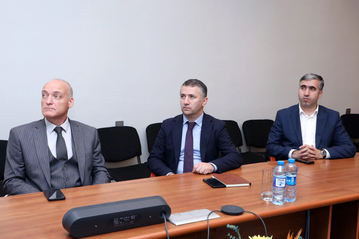 “Gənc İstedadlar Proqram”ında təcrübəçilərin fərdi mövzularının təqdimatı keçirildi — 3