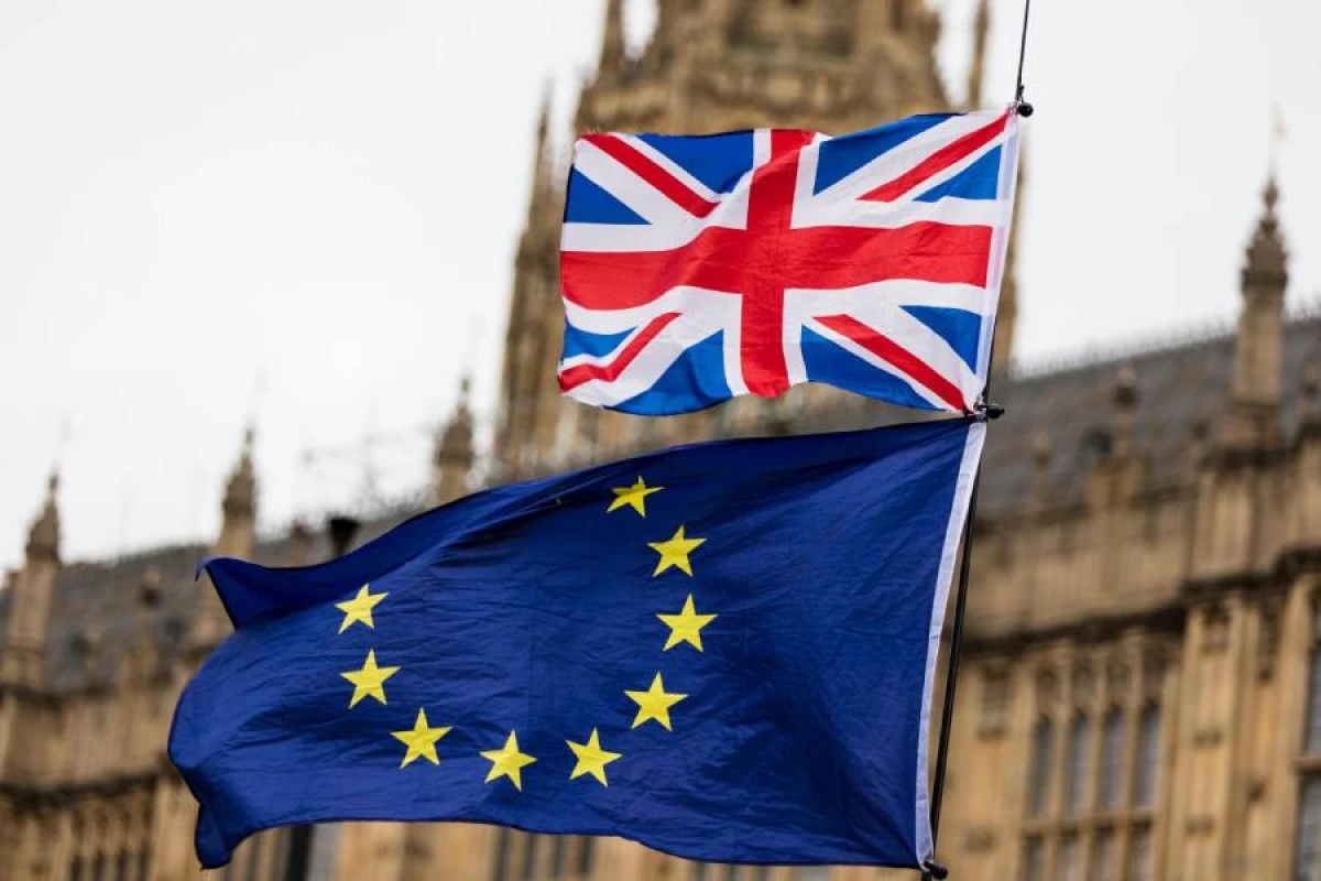 Böyük Britaniya və Aİ yeni tərəfdaşlıq sazişi imzaladı