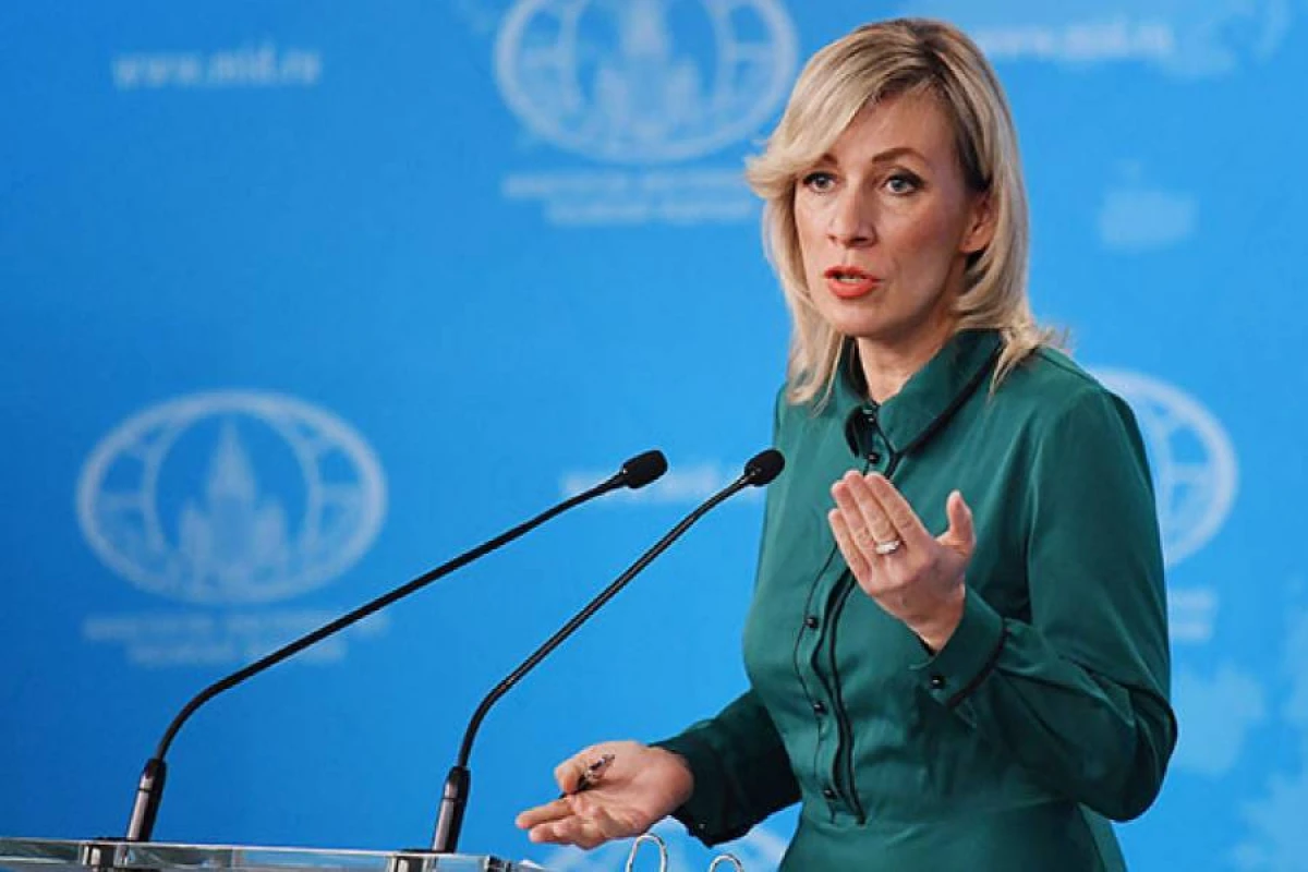 Zaxarova: "Rusiya İrəvanda Putinə qarşı aksiyaları ödənişlidir"