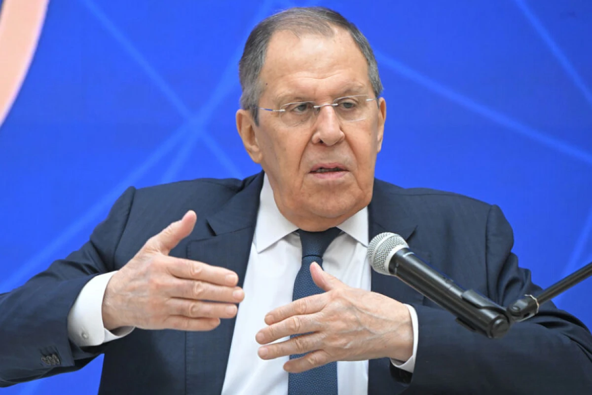 Lavrov: “Avropa Ukraynanı silahlandırmaq istəyir”