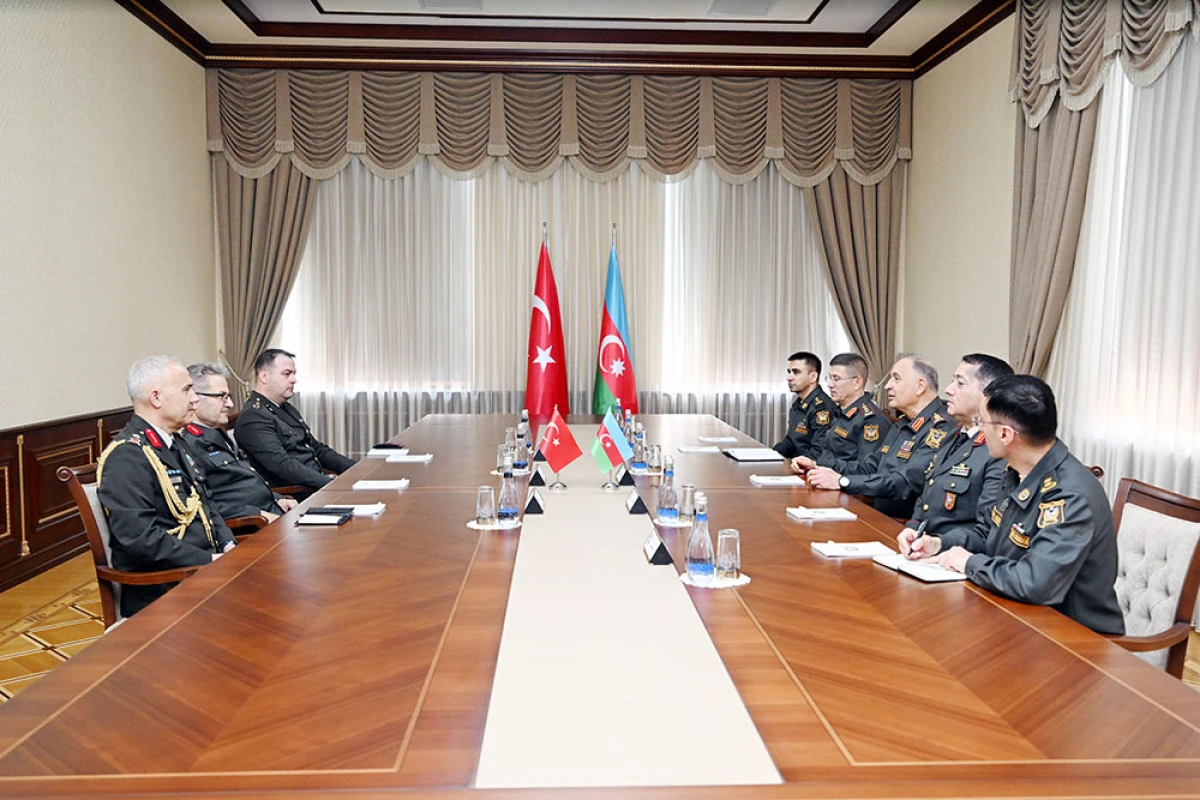 Müdafiə naziri Türkiyə nümayəndə heyətini qəbul etdi — 2