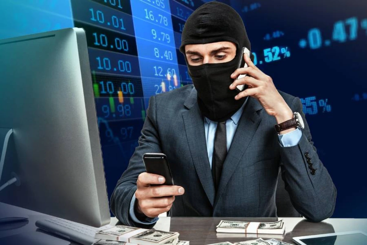 Ötən il bank kartlarından 22 milyon manat pul oğurlanıb