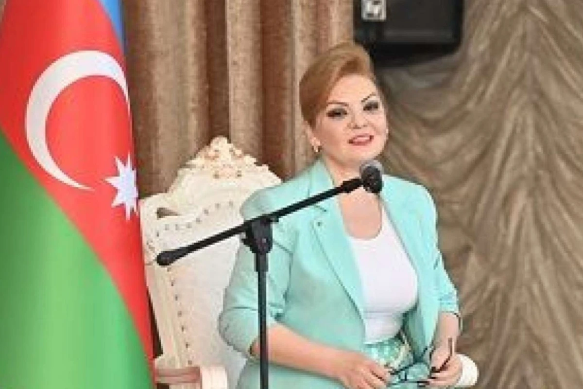 Daha bir direktorun səs yazısı yayıldı