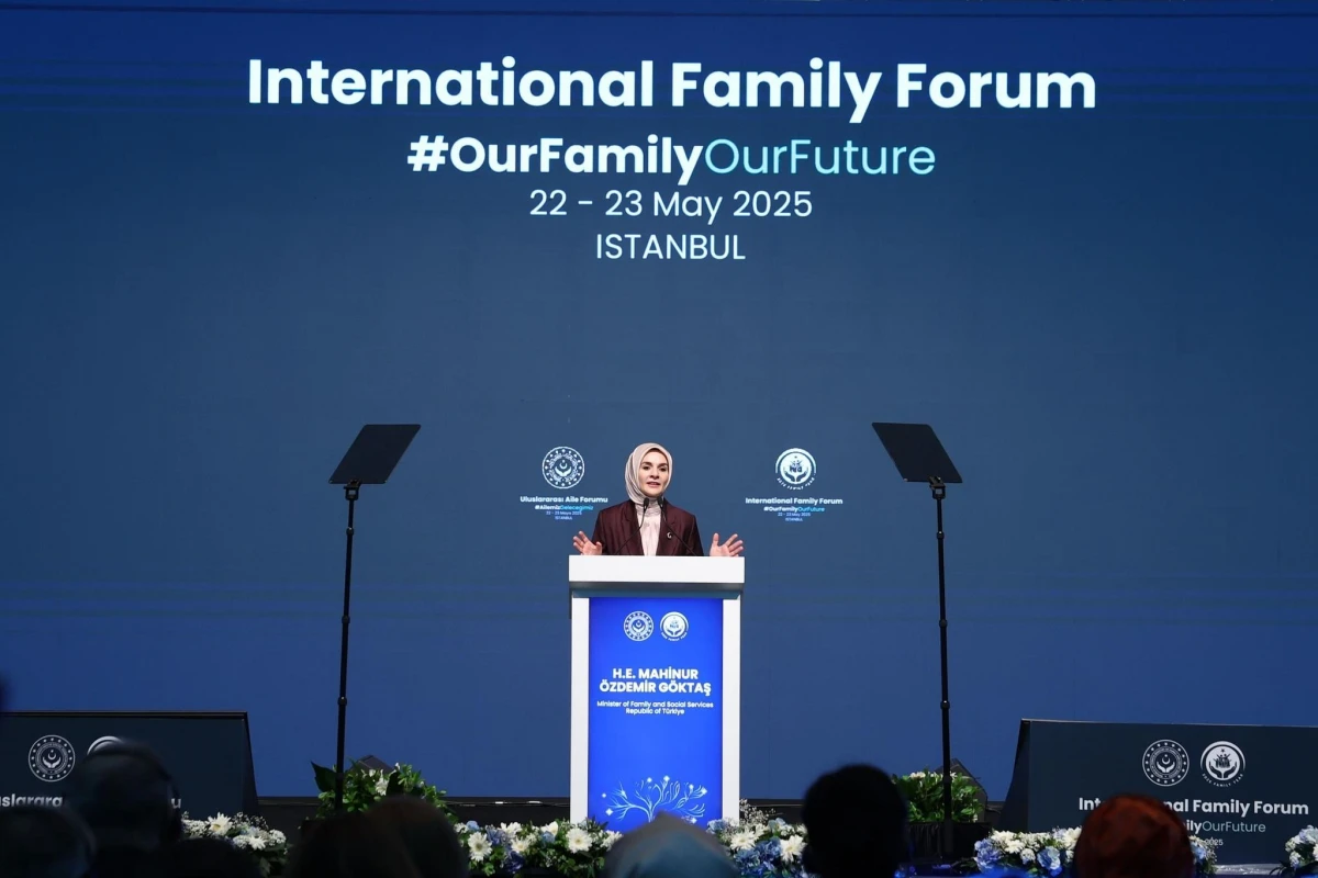 Bahar Muradova İstanbulda Beynəlxalq Ailə Forumunda çıxış etdi — 4