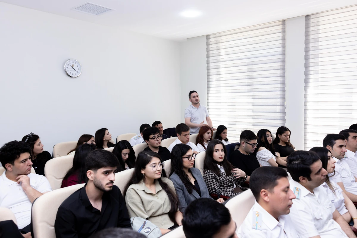 Nəsimi prokurorluğunda Qarabağ Universitetinin tələbələri ilə görüş keçirildi — 6