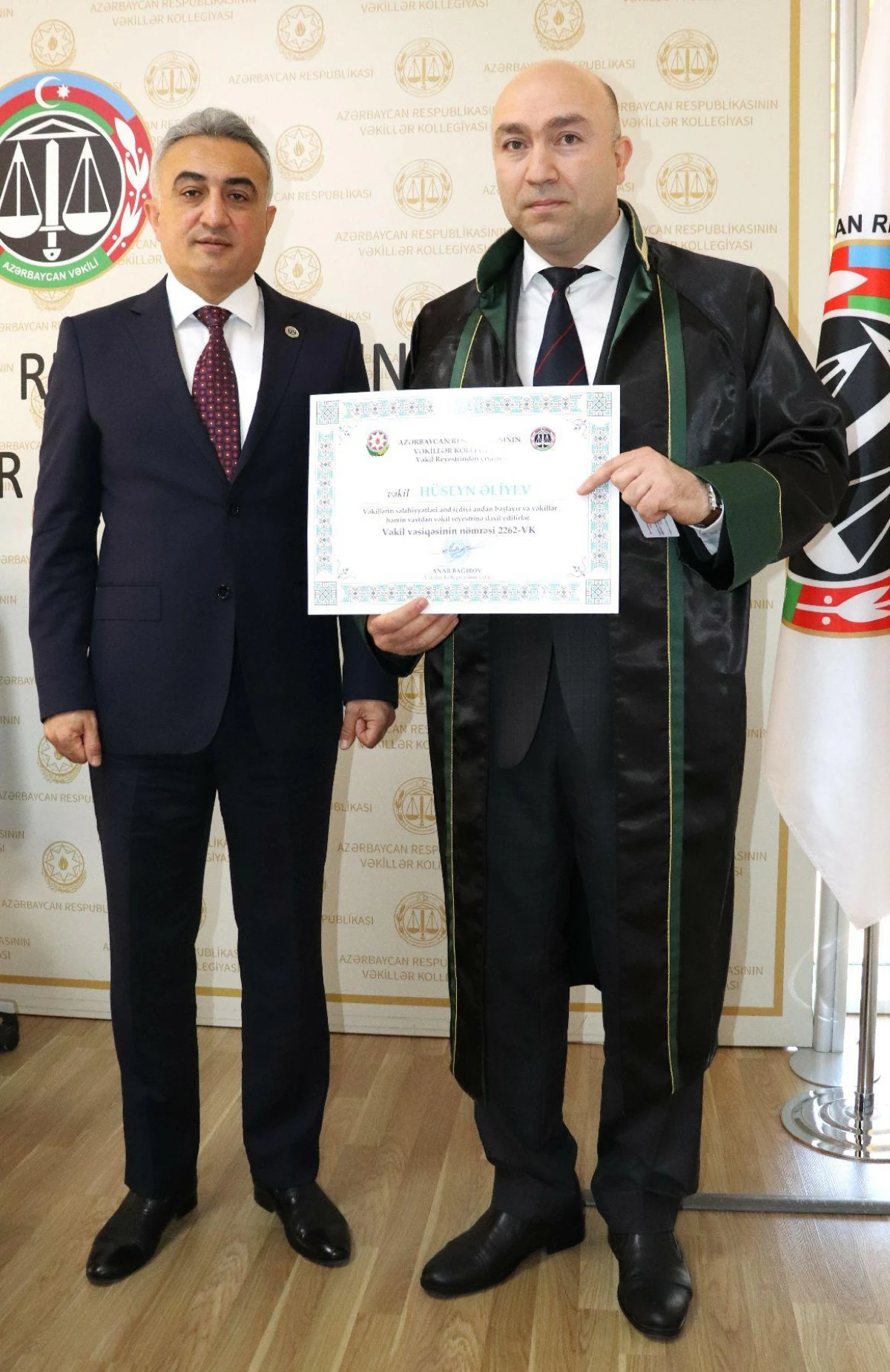 Bir vəkilin fəaliyyəti dayandırıldı, beşinə töhmət verildi — 1