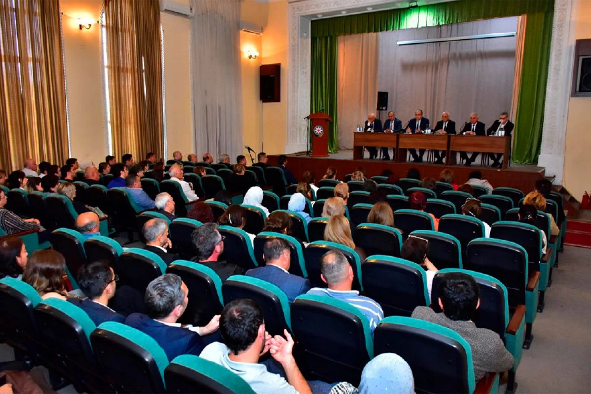 Attestasiya proqramı çərçivəsində təhsilverənlərlə maarifləndirici görüşlər davam edir