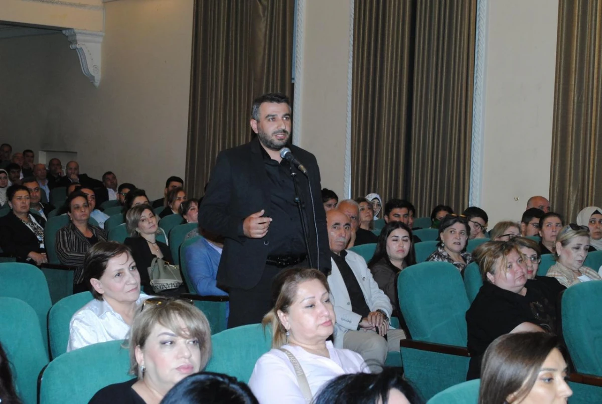 Attestasiya proqramı çərçivəsində təhsilverənlərlə maarifləndirici görüşlər davam edir — 8