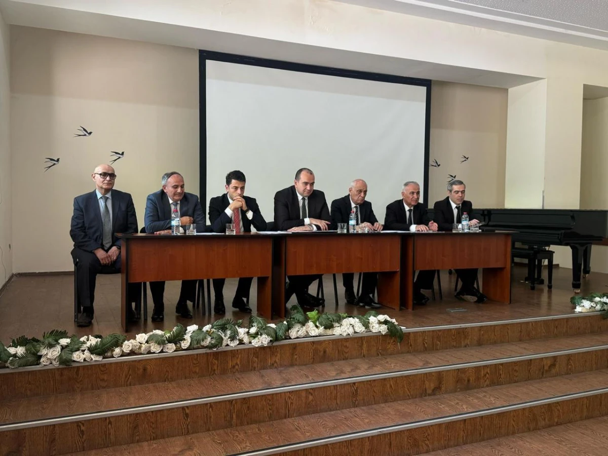 Attestasiya proqramı çərçivəsində təhsilverənlərlə maarifləndirici görüşlər davam edir — 9