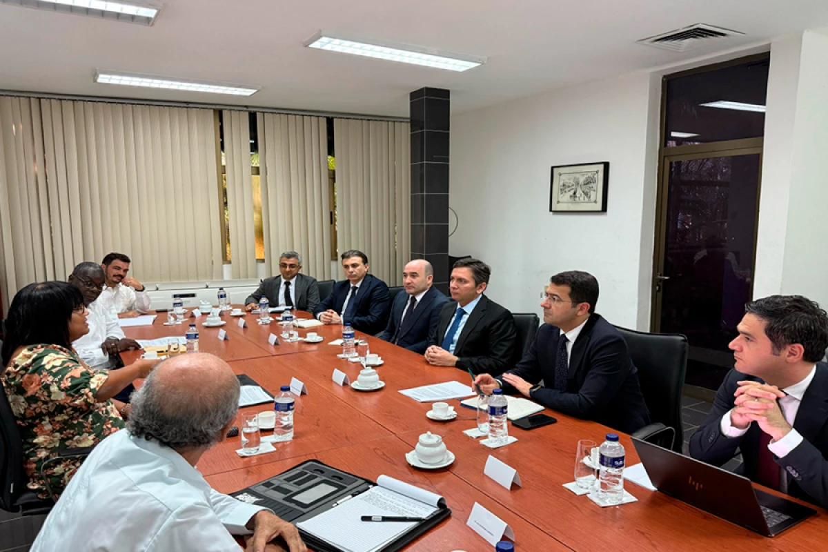 Yalçın Rəfiyev Kubaya səfər etdi