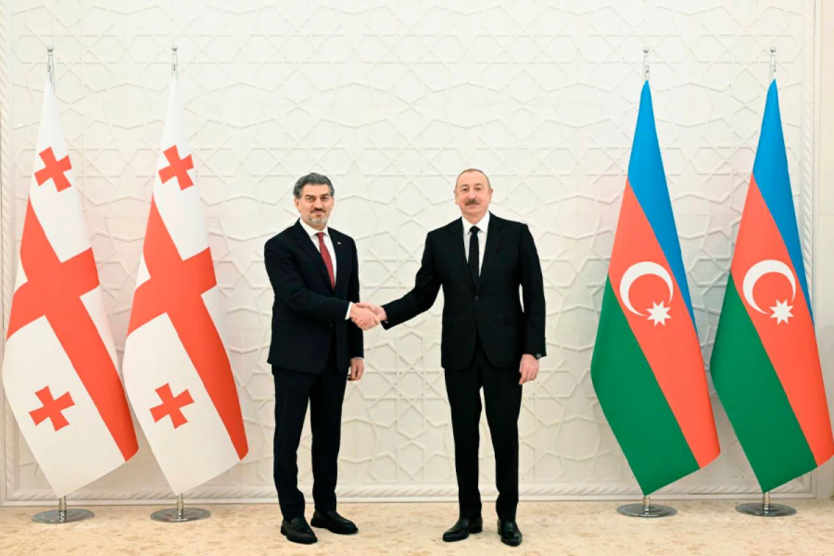 Azərbaycan lideri Gürcüstanın Prezidentini təbrik etdi