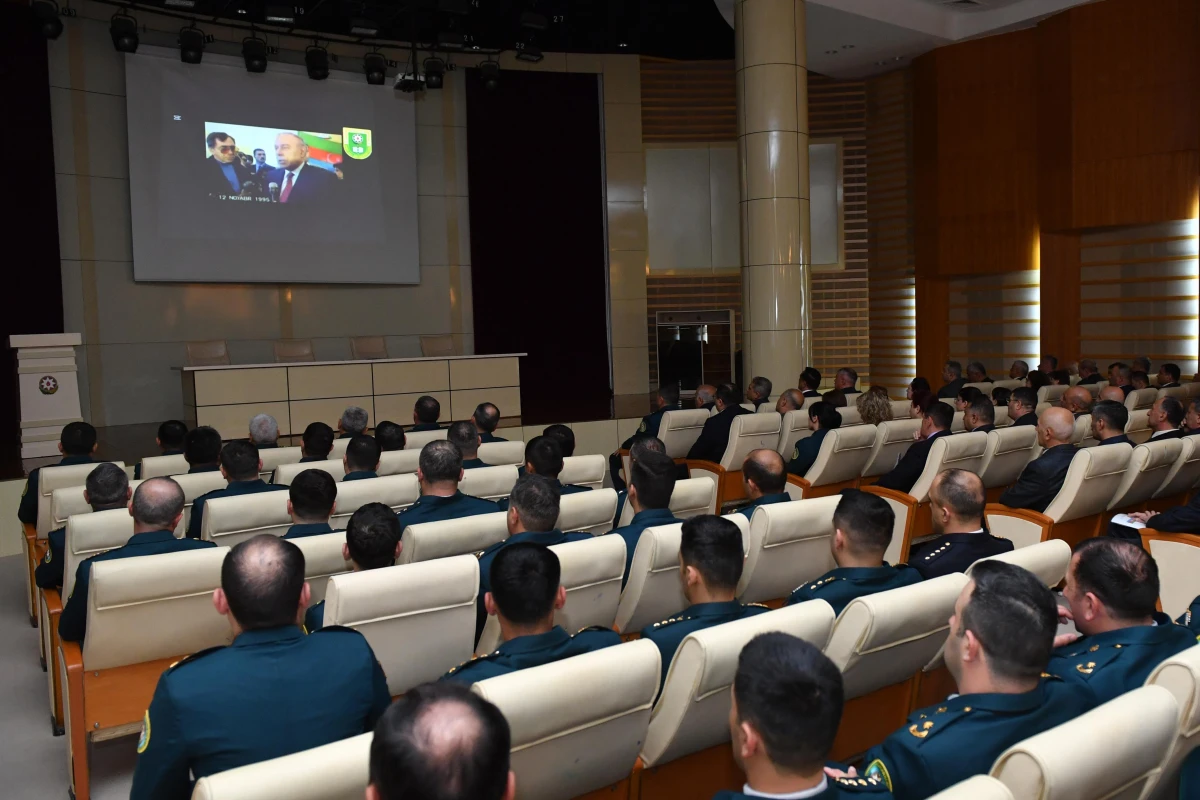 DSX Akademiyasında “Konstitusiya və Suverenlik İli” çərçivəsində tədbir keçirildi — 2