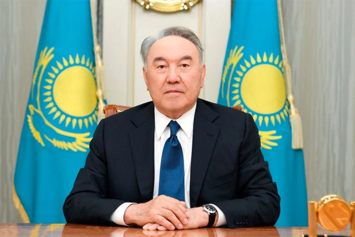 Nursultan Nazarbayev İlham Əliyevi təbrik etdi