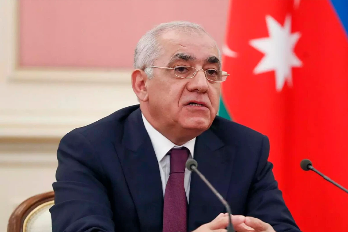 Bir sıra ölkələrin hökumət başçıları Əli Əsədovu təbrik etdi