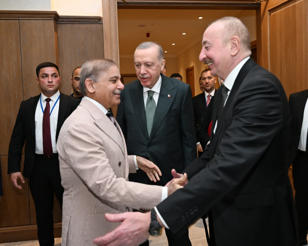 Laçında Azərbaycan Prezidentinin, Türkiyə Prezidentinin və Pakistanın Baş nazirinin Zirvə görüşü keçirildi - YENİLƏNDİ 3 — 7