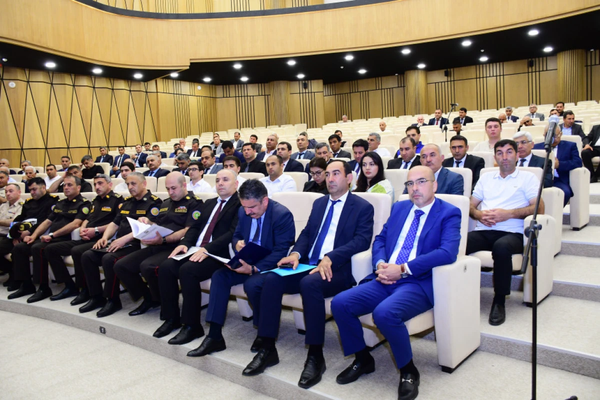 “Yanğına qarşı qabaqlayıcı tədbirlərin səmərəliliyinin artırılması” mövzusunda müşavirə keçirildi — 1