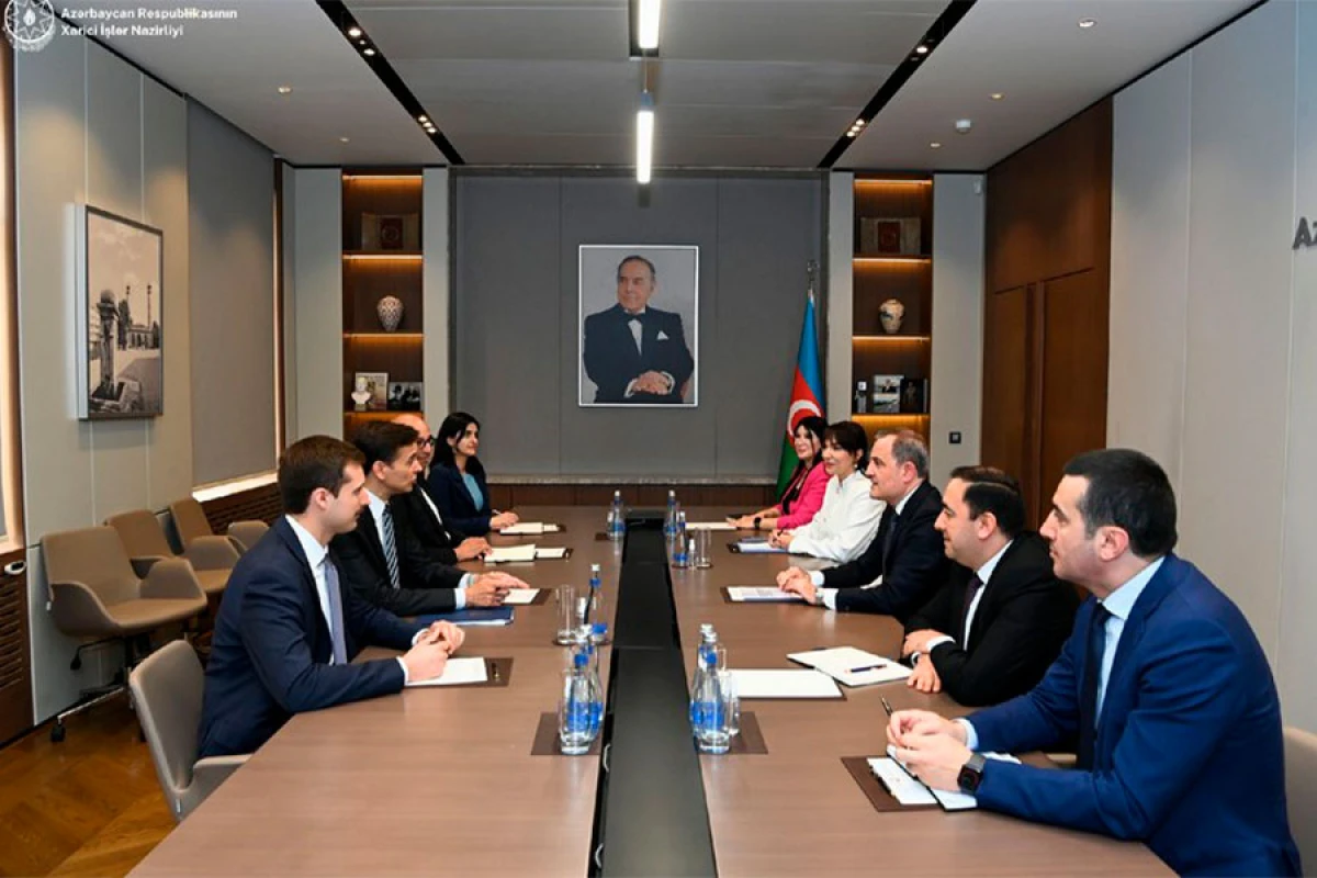 Azərbaycanla ABŞ arasında əməkdaşlıq məsələləri müzakirə olundu