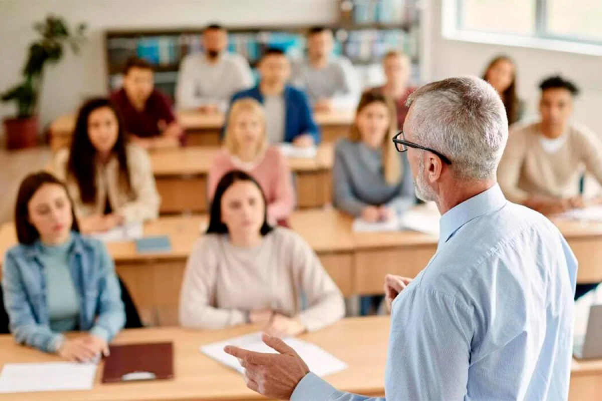 Universitet oxuyan qadınların sayı kişilərdən çoxdur