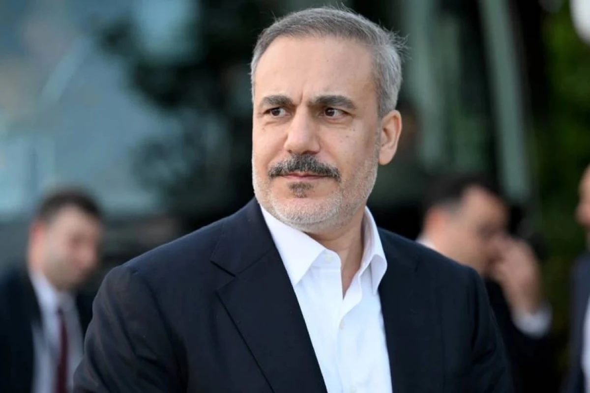 Fidan: "Ukraynanın NATO-ya üzvlüyü alyansda mübahisəlidir"