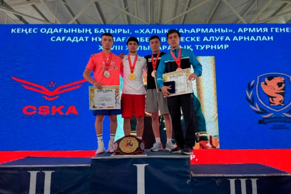Boksçular Almatıda 2 qızıl və 3 bürünc medal qazandılar