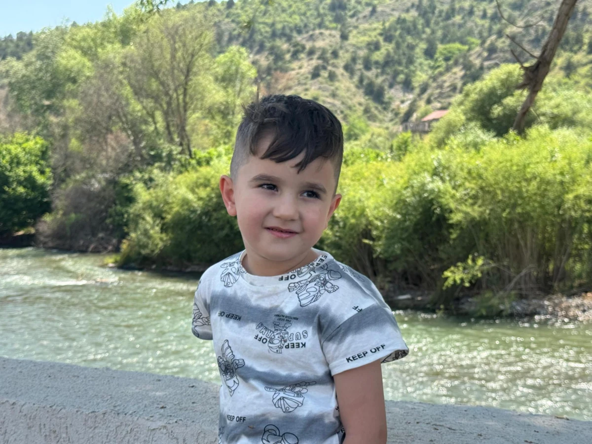 Köç karvanı Bəylik kəndinə çatdı, mənzillərin açarları təqdim edildi - YENİLƏNDİ 2 — 1