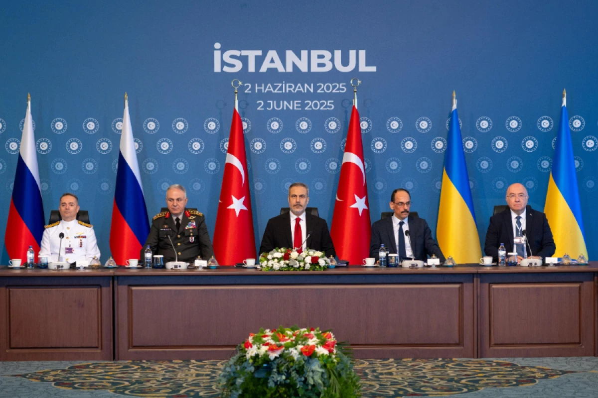Rusiya və Ukrayna mübadilələri ətraflı müzakirə edib