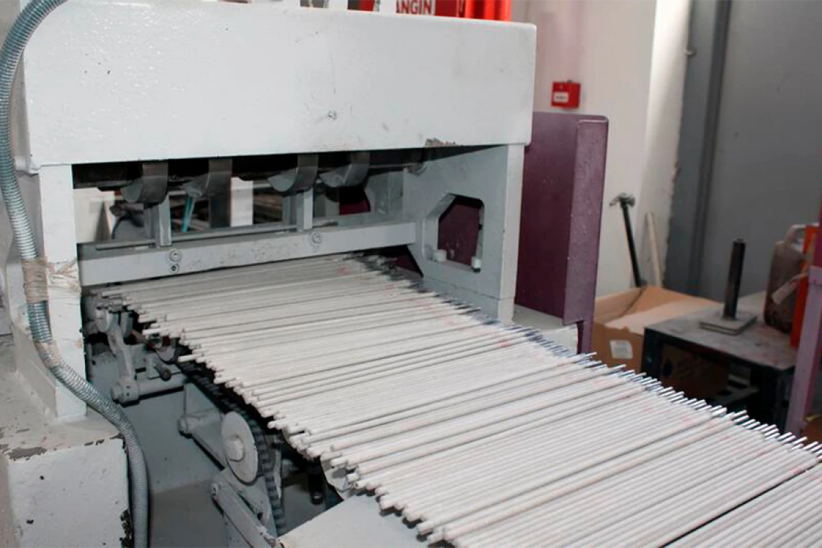 Azərbaycan ilk dəfə olaraq Türkmənistana elektrod ixracına başladı