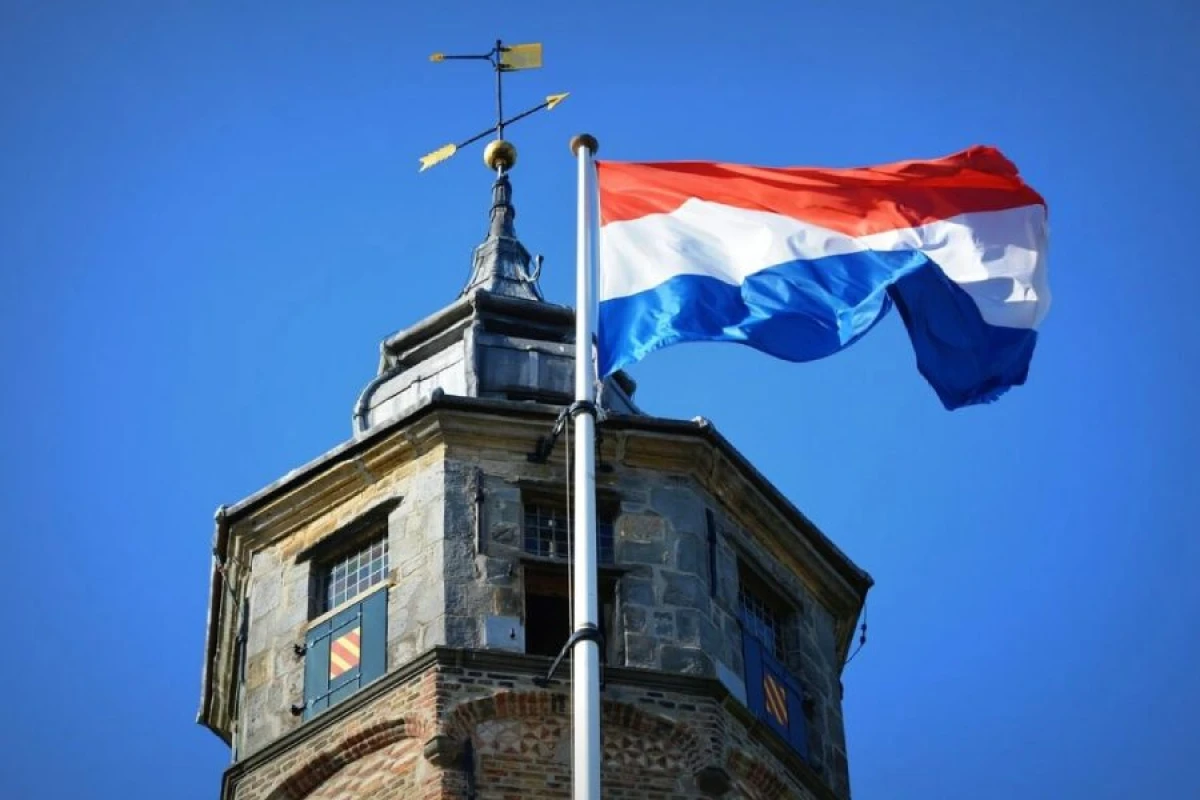 Niderlandda hökümət istefa verir