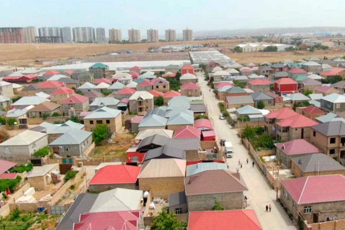 Hökməli qəsəbəsində 2 küçə təmir edilir
