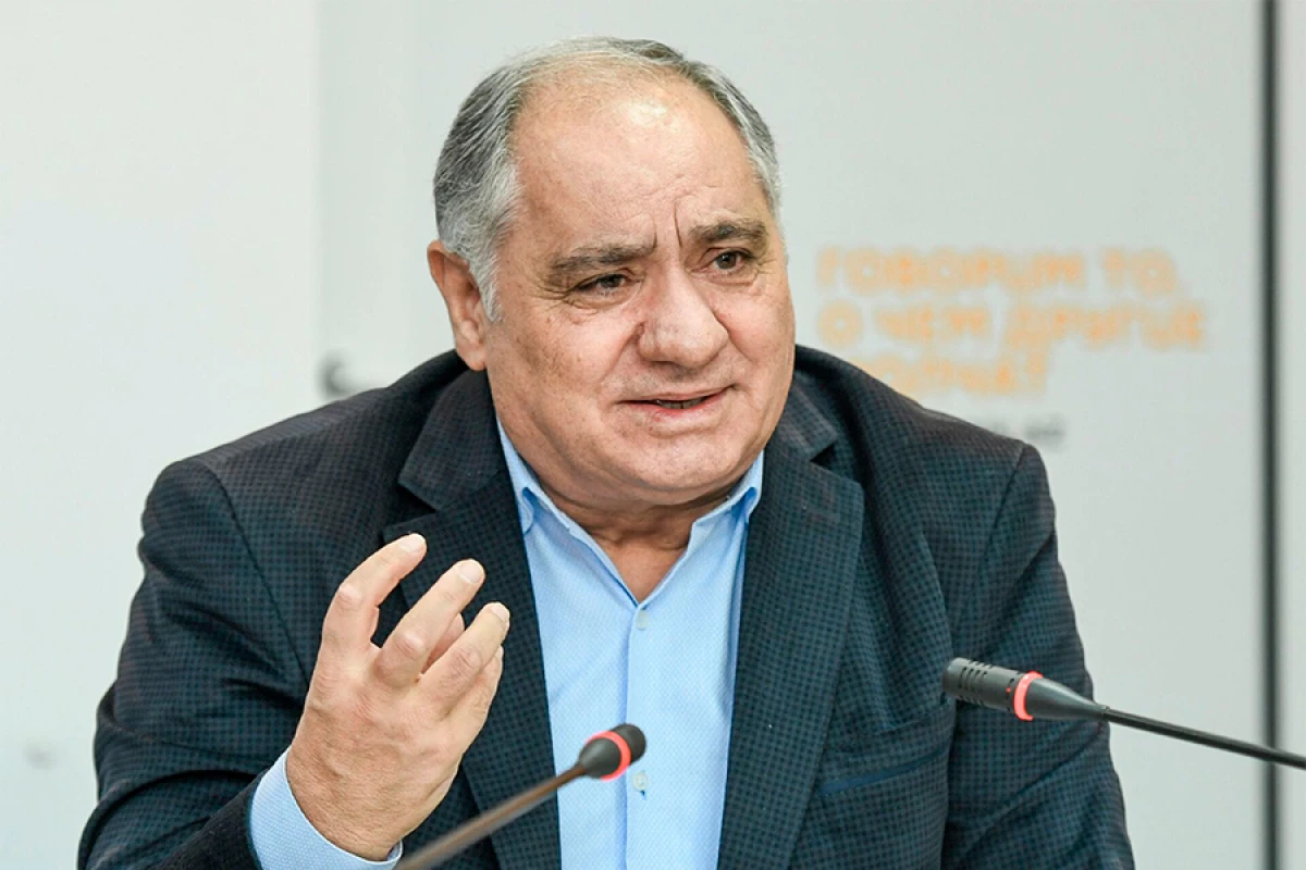Azərbaycanda televiziyalar boşanmalara yol açır? – Mütəxəssis rəyi — 1