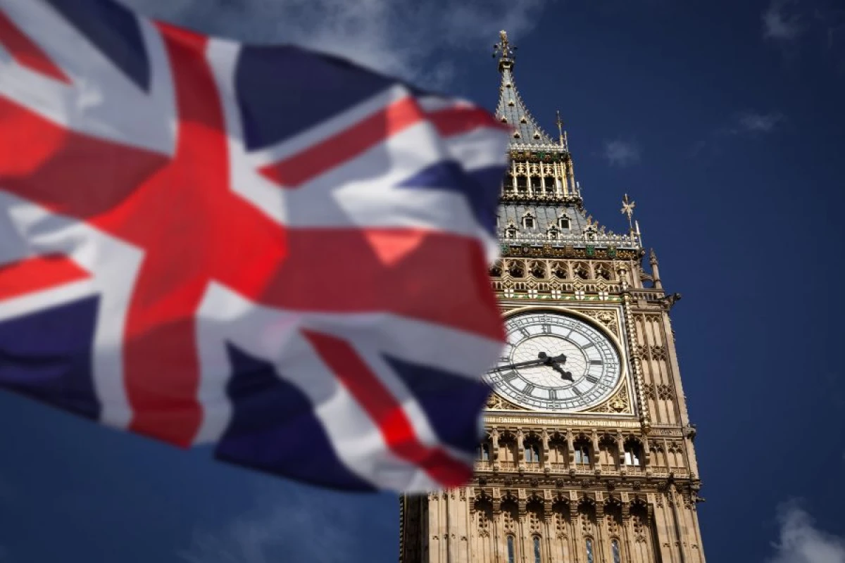 Britaniya Trampın NATO tələblərini yerinə yetirə bilmir