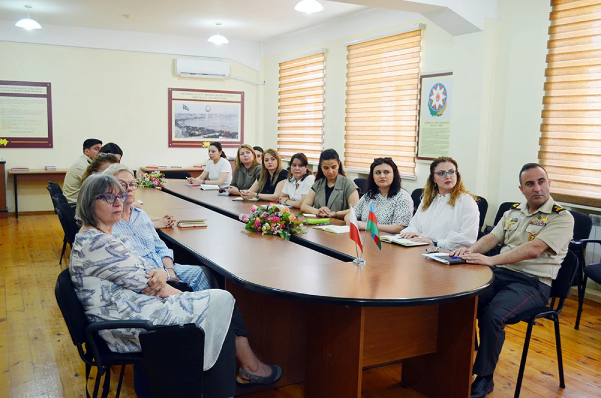 Polşa nümayəndə heyəti Hərbi İnstitutda oldu — 1