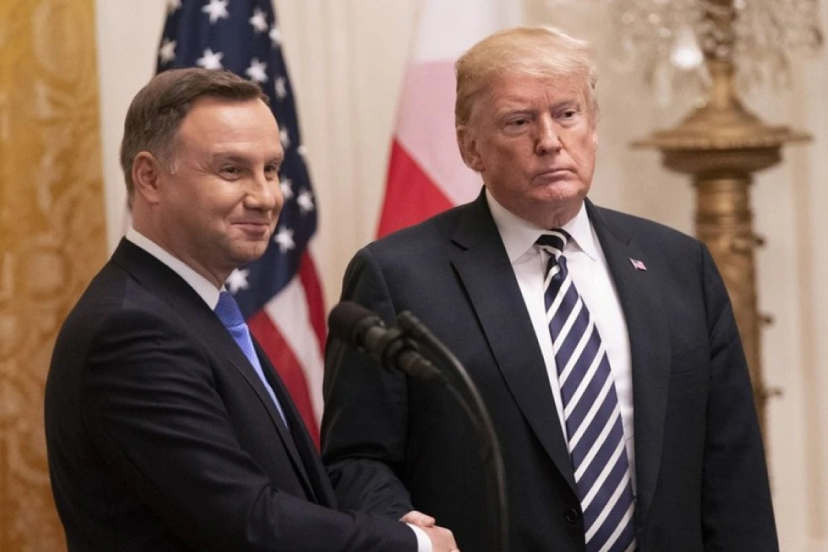 Duda və Tramp NATO-nun şərq cinahının təhlükəsizliyini müzakirə etdilər