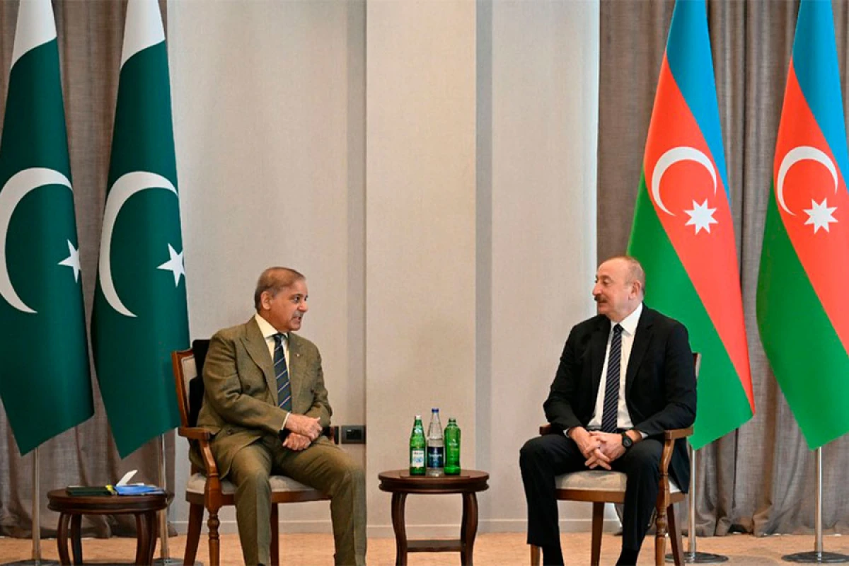 Prezident İlham Əliyev ilə Şahbaz Şərif arasında telefon danışığı oldu