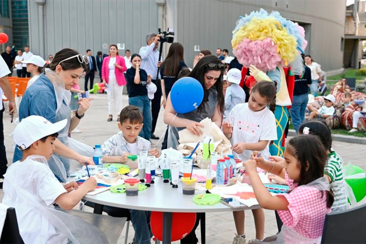 SOCAR şəhid əməkdaşlarının övladları üçün bayram tədbiri təşkil etdi