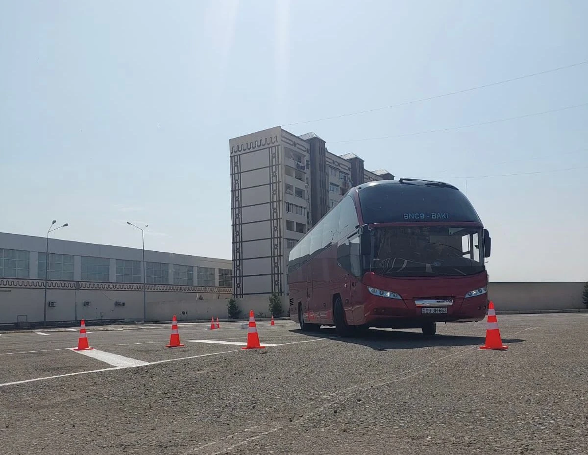 AYNA: İctimai nəqliyyatda çalışmaq istəyən sürücülərin qiymətləndirilməsi aparılır — 3