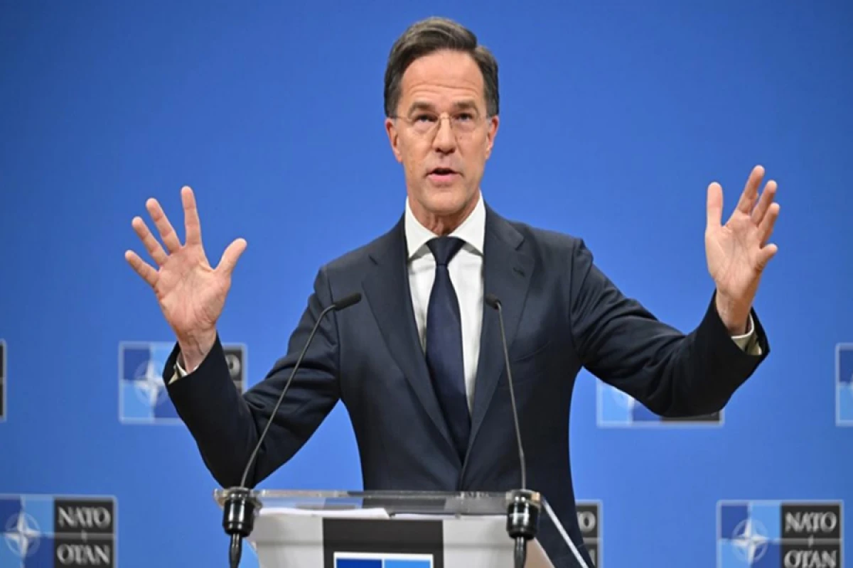 Rutte: "Rusiya üç ayda bütün NATO ölkələrinin bir ildə istehsal etdiyi qədər silah istehsal edir"