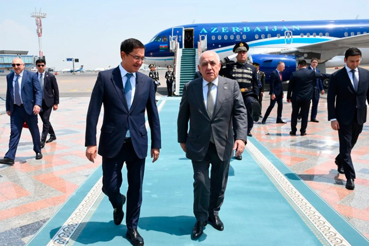 Əli Əsədov Özbəkistanda səfərdədir