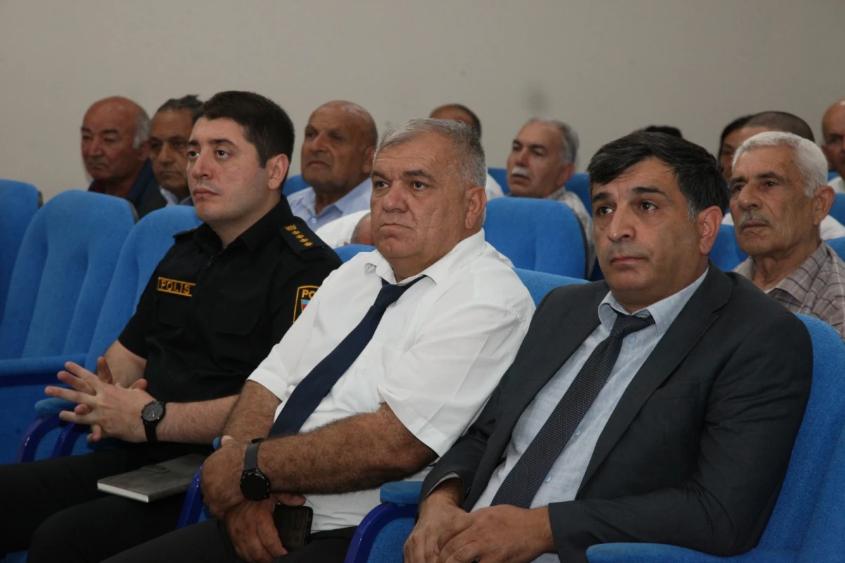 Bərdədə taxıl biçini prosesinin təşkilinə dair regional müşavirə keçirildi — 4