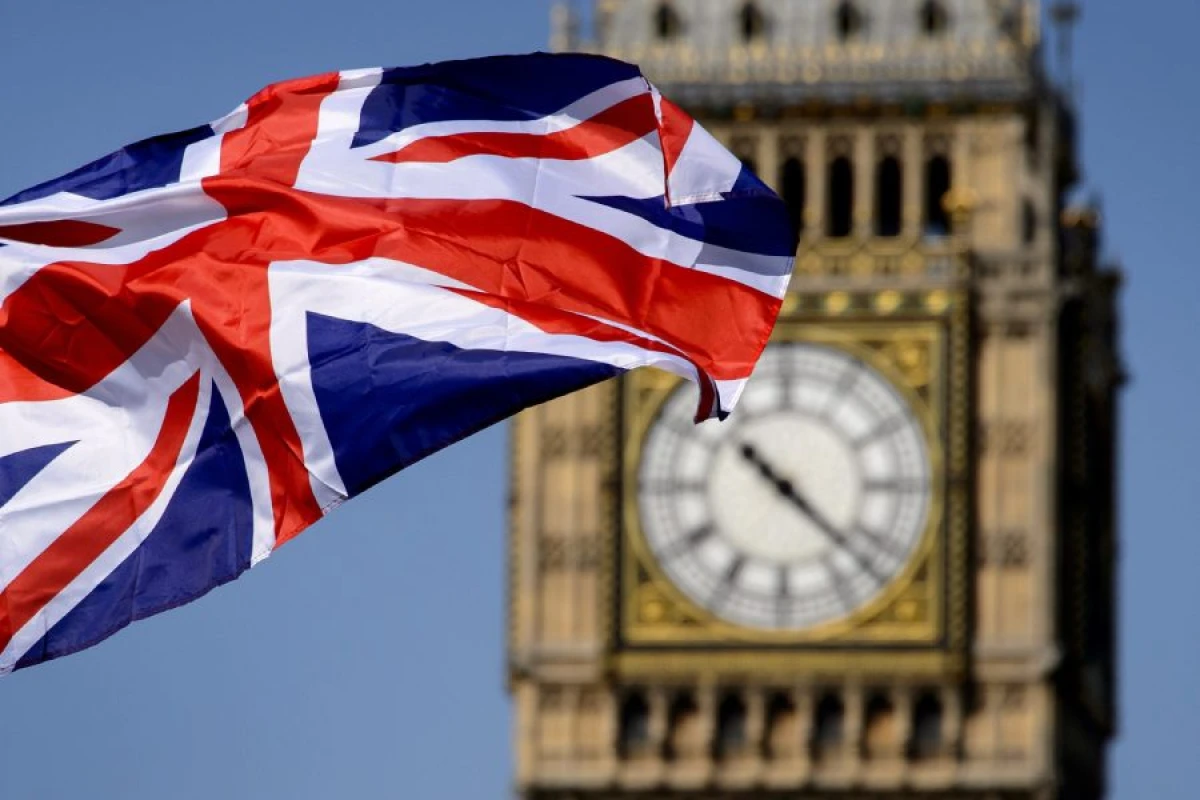 Britaniya Ukraynaya maddi və hərbi yardım edəcək