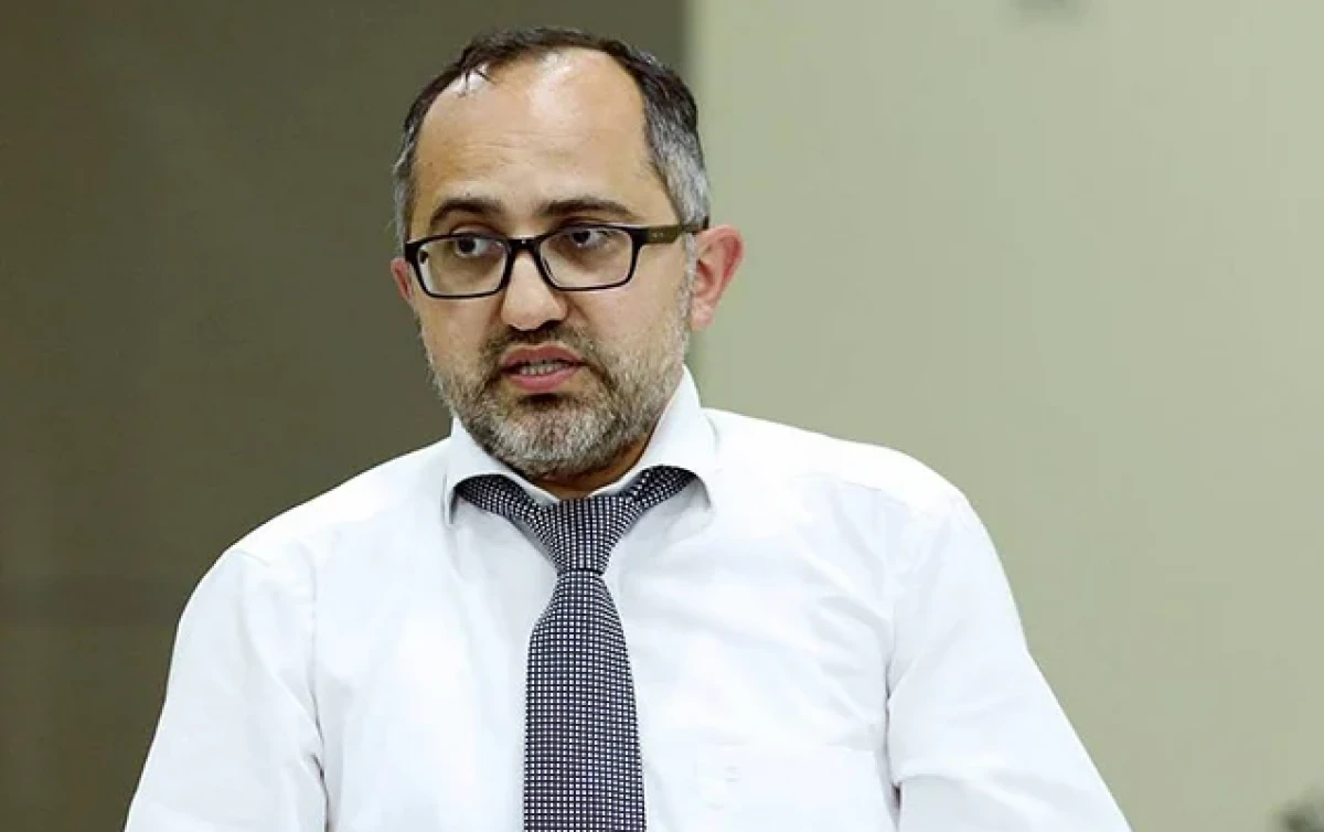 Ekspert: “Xırda qəpikləri qəbul etməmək yekəxanalıqdır” — 1