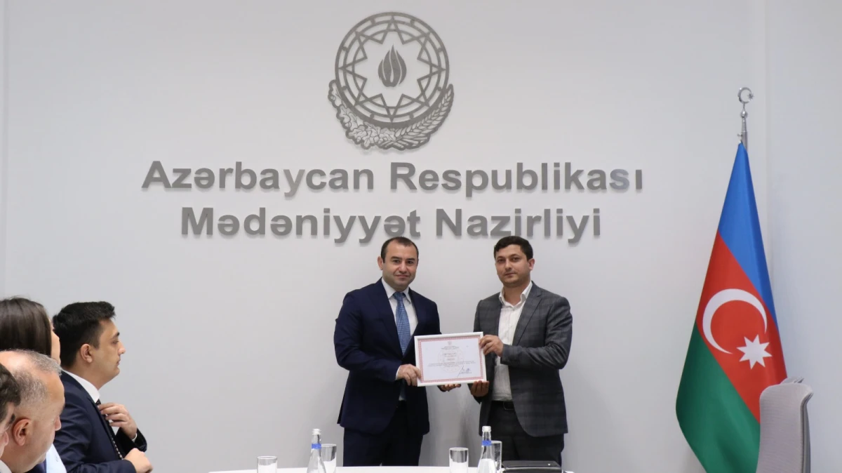 BDU-nun magistrantlarına sertifikatlar təqdim olundu — 2